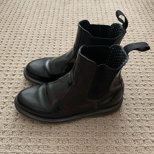 Dr. Marten’s 2976 All-Black Chelsea Boots - US 8